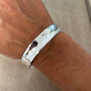 925 Sterling Silver bangle bracelet